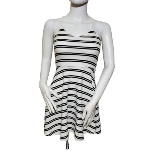 So Striped Spaghetti Strap Racerback Short Sundress – Size XS - Picture 2 of 11